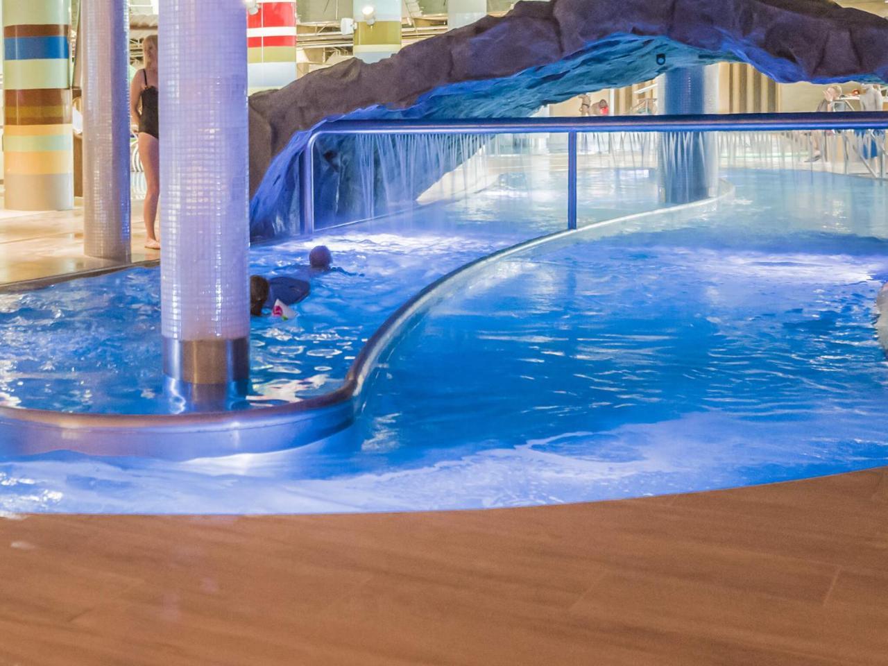 Vacationclub - Pegaz Apartament 15 シフィノウイシチェ エクステリア 写真