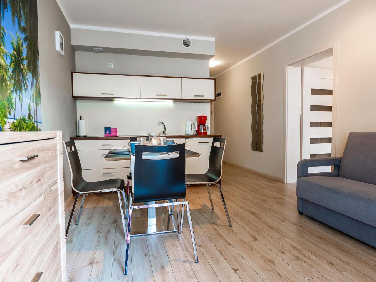 Vacationclub - Pegaz Apartament 15 シフィノウイシチェ エクステリア 写真
